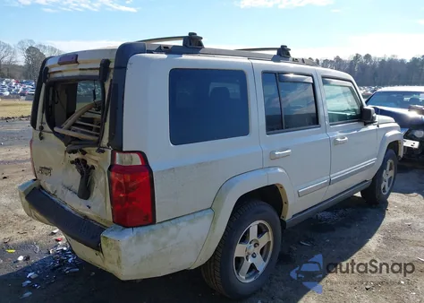 2010 Jeep Commander Sport из США, поврежденный, VIN 1J4RG4GK4AC106902